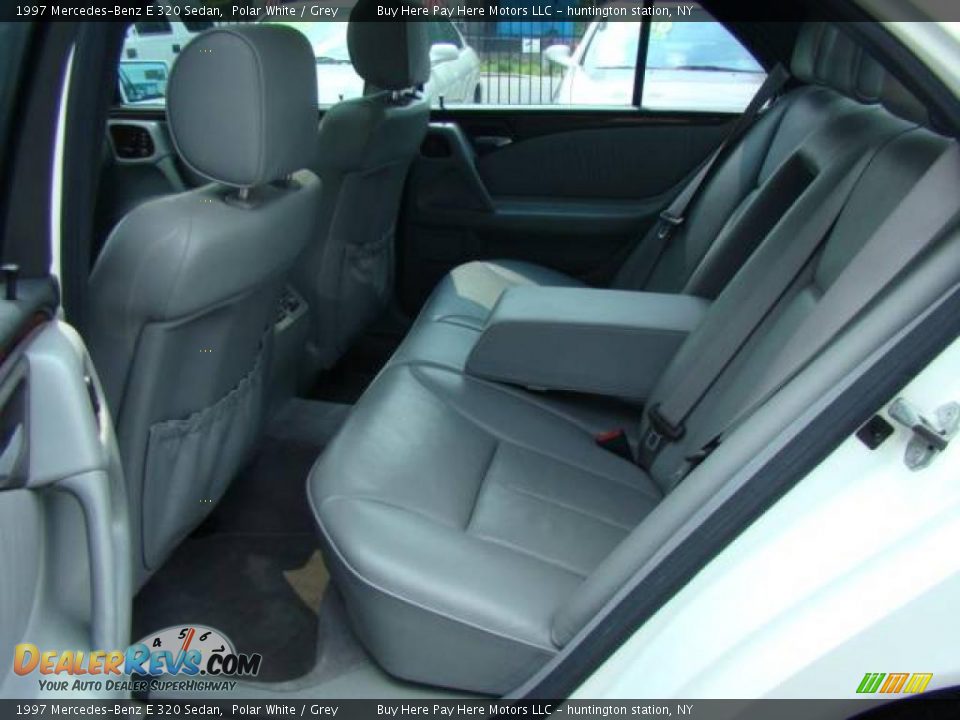 1997 Mercedes-Benz E 320 Sedan Polar White / Grey Photo #13