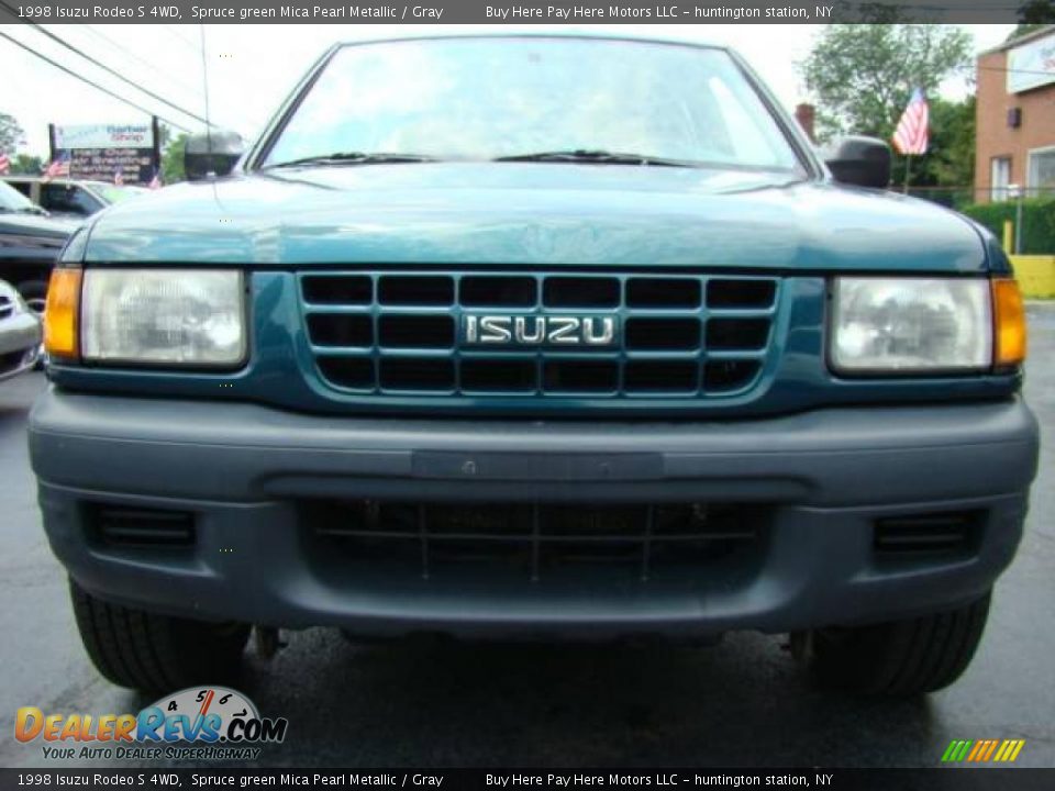 1998 Isuzu Rodeo S 4WD Spruce green Mica Pearl Metallic / Gray Photo #2