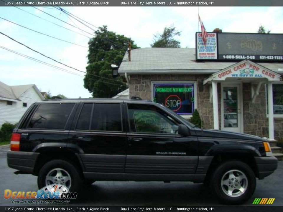 1997 Jeep Grand Cherokee Laredo 4x4 Black / Agate Black Photo #3