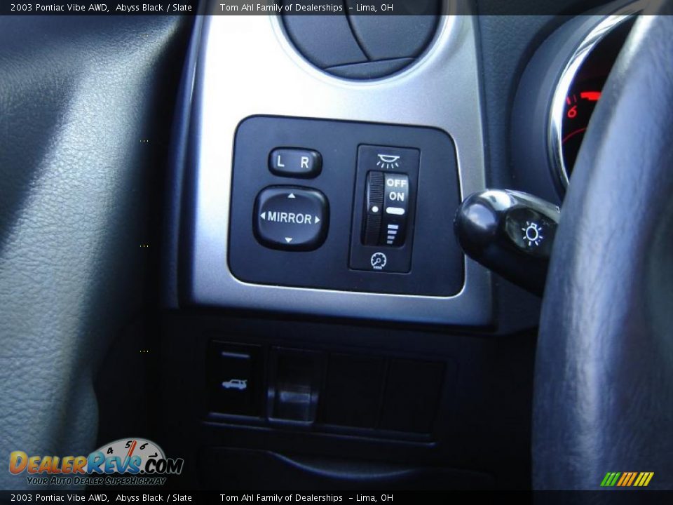 2003 Pontiac Vibe AWD Abyss Black / Slate Photo #17