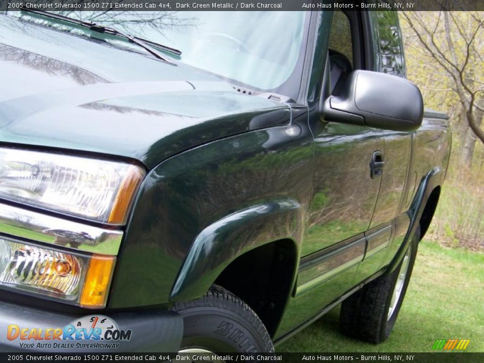 2005 Chevrolet Silverado 1500 Z71 Extended Cab 4x4 Dark Green Metallic / Dark Charcoal Photo #11