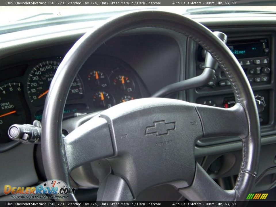 2005 Chevrolet Silverado 1500 Z71 Extended Cab 4x4 Dark Green Metallic / Dark Charcoal Photo #20