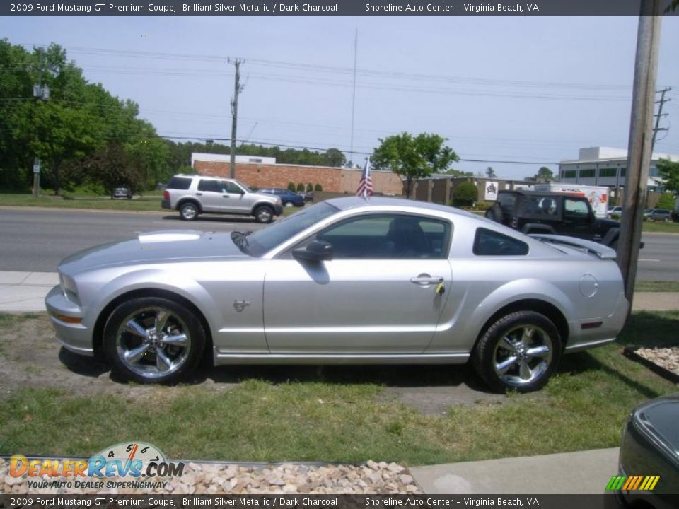 2009 Ford Mustang GT Premium Coupe Brilliant Silver Metallic / Dark Charcoal Photo #2