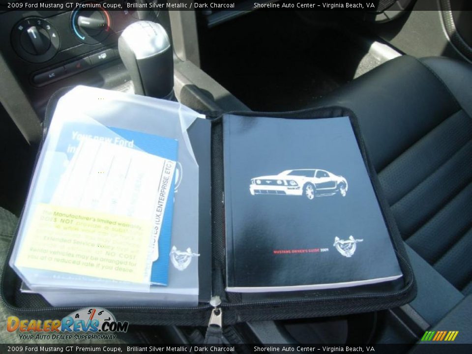 2009 Ford Mustang GT Premium Coupe Brilliant Silver Metallic / Dark Charcoal Photo #17