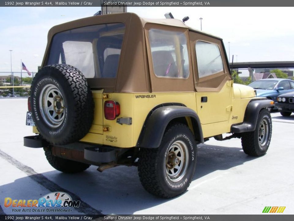 1992 Jeep Wrangler S 4x4 Malibu Yellow / Gray Photo #5