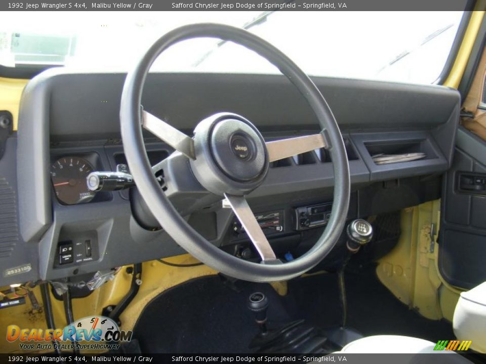 1992 Jeep Wrangler S 4x4 Malibu Yellow / Gray Photo #12