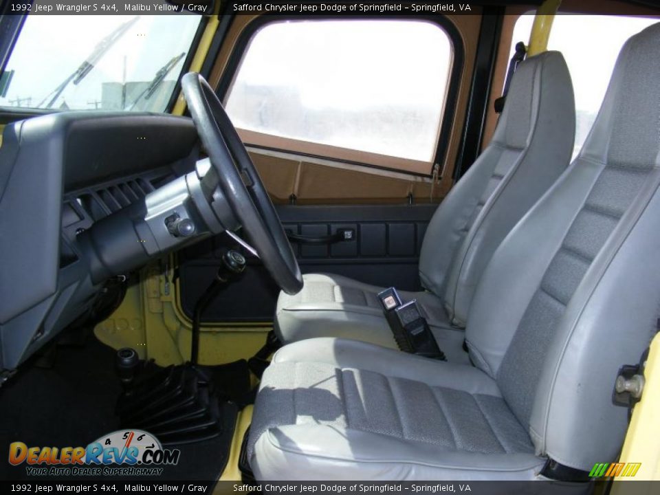 1992 Jeep Wrangler S 4x4 Malibu Yellow / Gray Photo #13