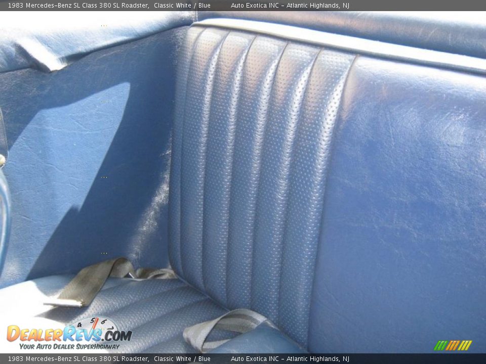1983 Mercedes-Benz SL Class 380 SL Roadster Classic White / Blue Photo #6