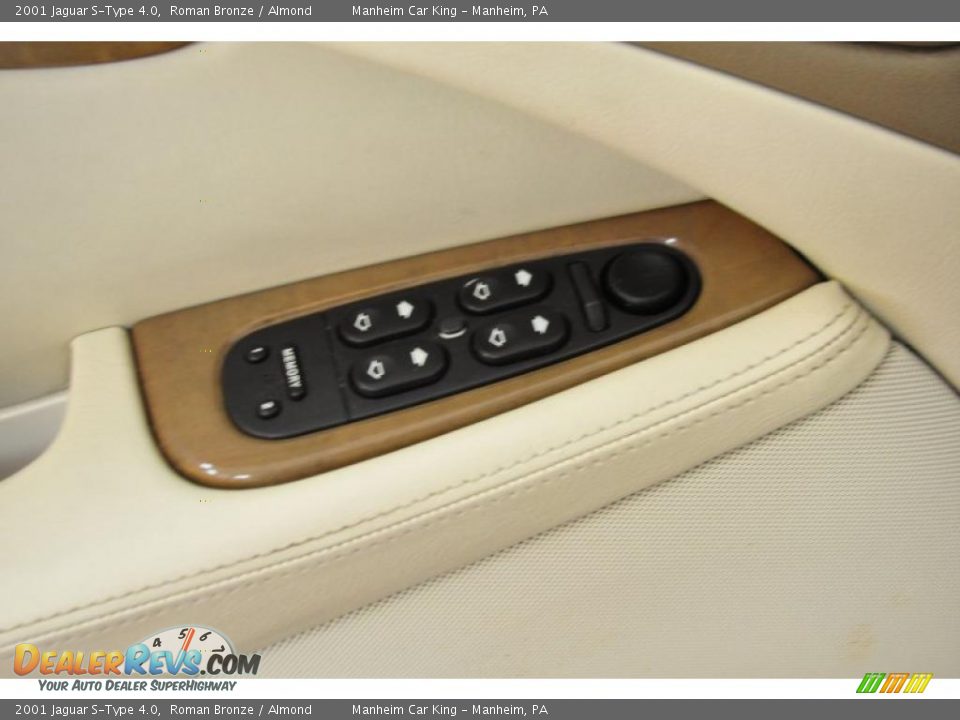 2001 Jaguar S-Type 4.0 Roman Bronze / Almond Photo #10