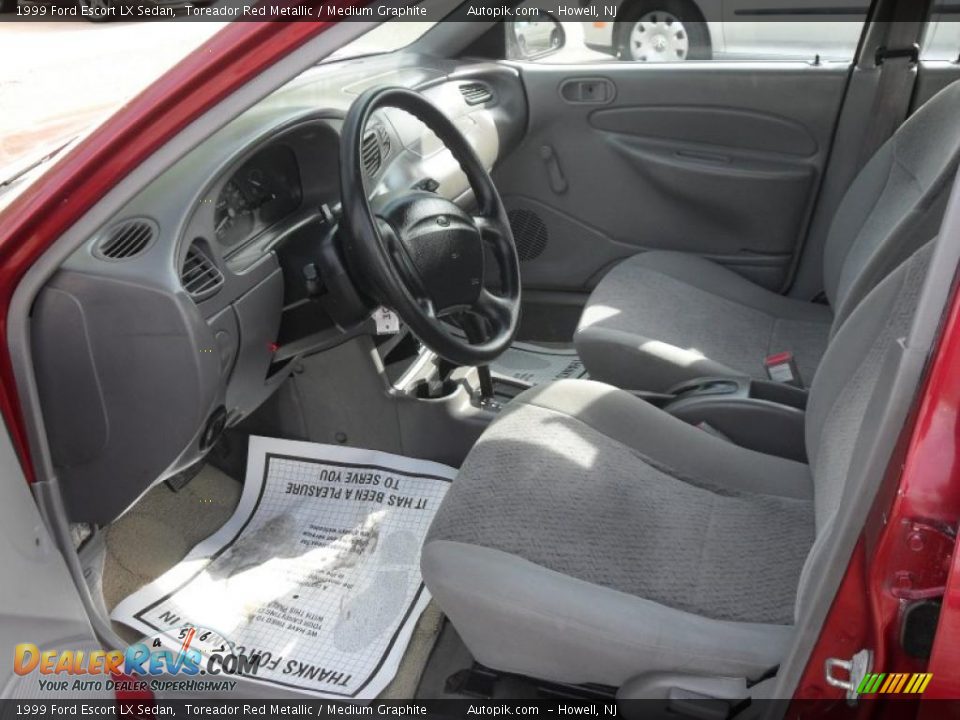 1999 Ford Escort LX Sedan Toreador Red Metallic / Medium Graphite Photo #9