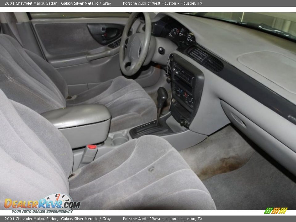 2001 Chevrolet Malibu Sedan Galaxy Silver Metallic / Gray Photo #7