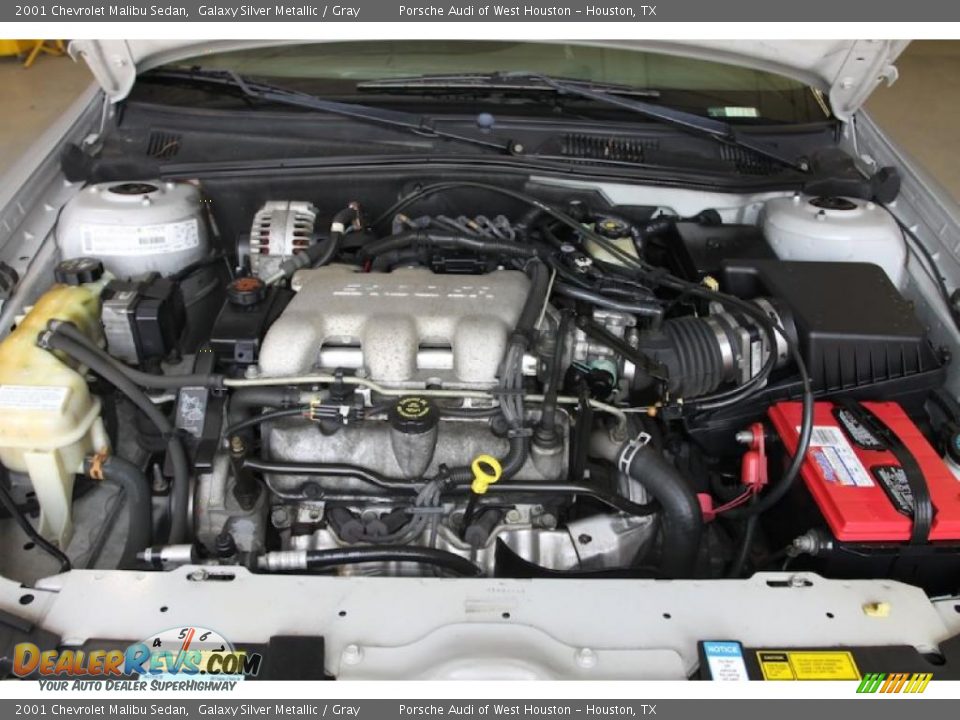 2001 Chevrolet Malibu Sedan Galaxy Silver Metallic / Gray Photo #34