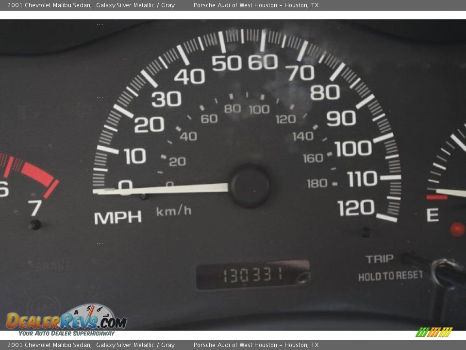 2001 Chevrolet Malibu Sedan Galaxy Silver Metallic / Gray Photo #36