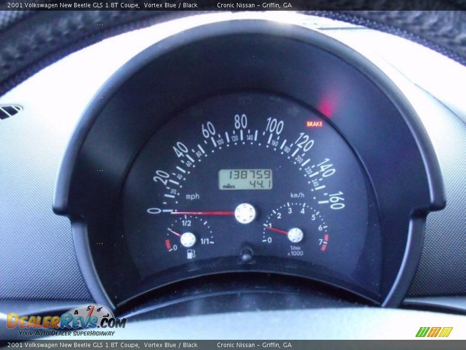2001 Volkswagen New Beetle GLS 1.8T Coupe Vortex Blue / Black Photo #17