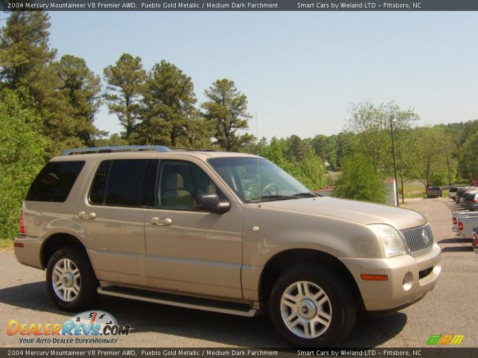 2004 Mercury Mountaineer V8 Premier AWD Pueblo Gold Metallic / Medium Dark Parchment Photo #1