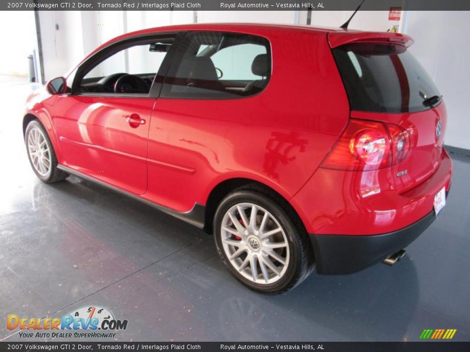 2007 Volkswagen GTI 2 Door Tornado Red / Interlagos Plaid Cloth Photo #4