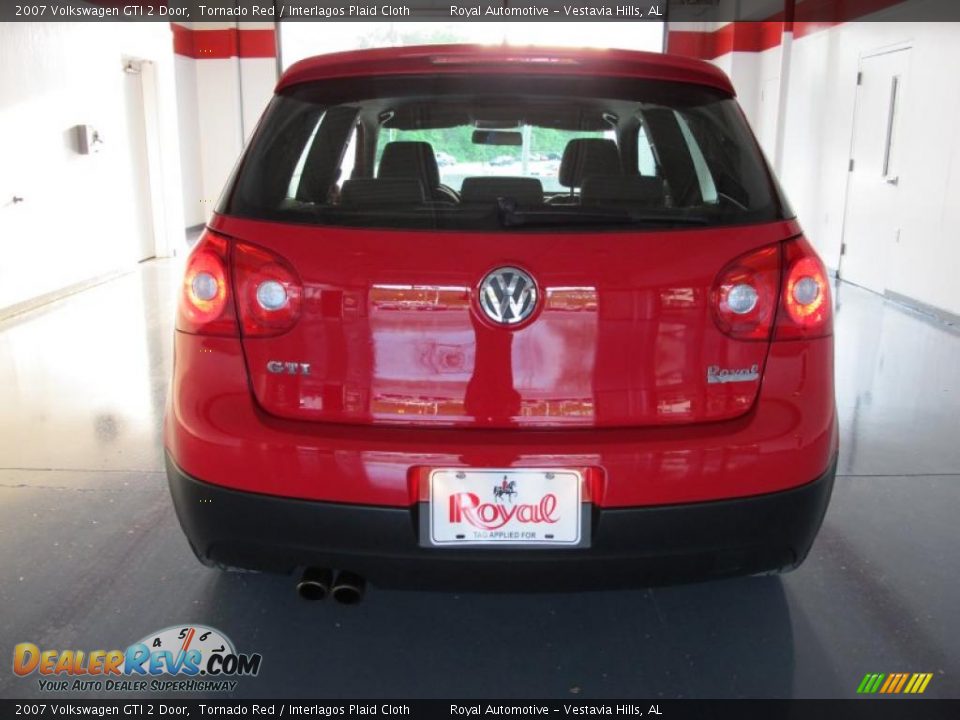 2007 Volkswagen GTI 2 Door Tornado Red / Interlagos Plaid Cloth Photo #5