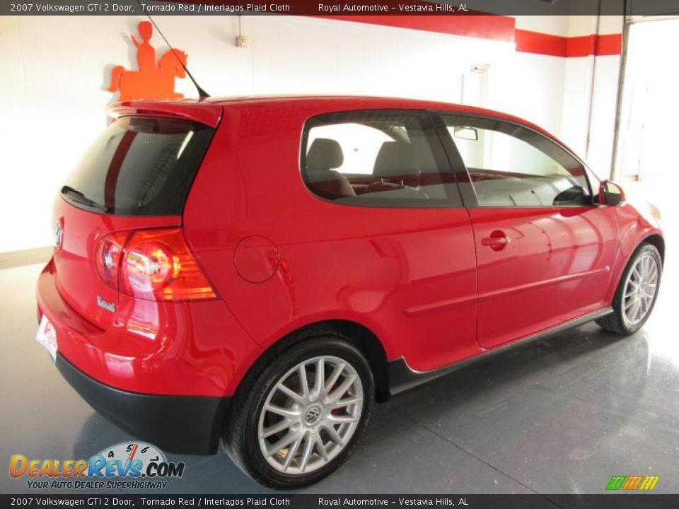 2007 Volkswagen GTI 2 Door Tornado Red / Interlagos Plaid Cloth Photo #6