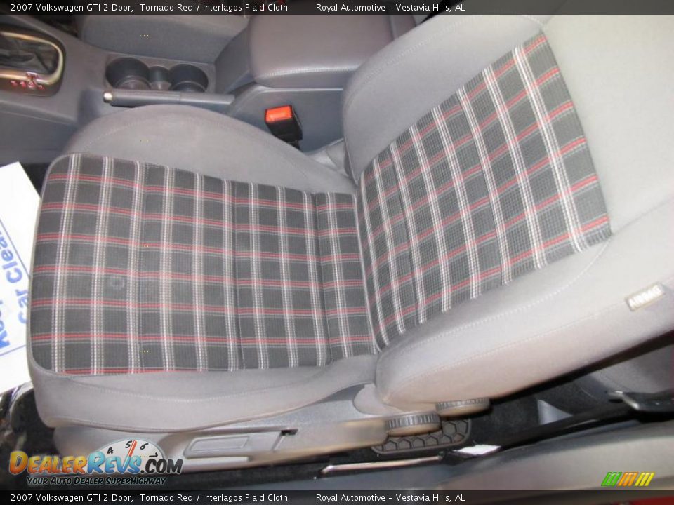 2007 Volkswagen GTI 2 Door Tornado Red / Interlagos Plaid Cloth Photo #13