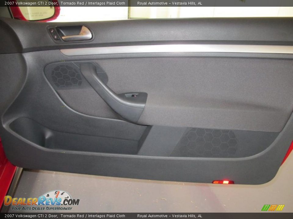 2007 Volkswagen GTI 2 Door Tornado Red / Interlagos Plaid Cloth Photo #20