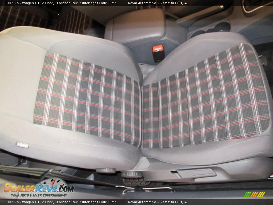 2007 Volkswagen GTI 2 Door Tornado Red / Interlagos Plaid Cloth Photo #22