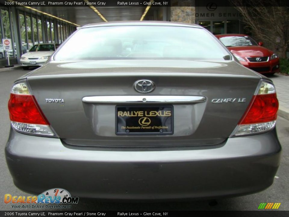 2006 Toyota Camry LE Phantom Gray Pearl / Stone Gray Photo #5