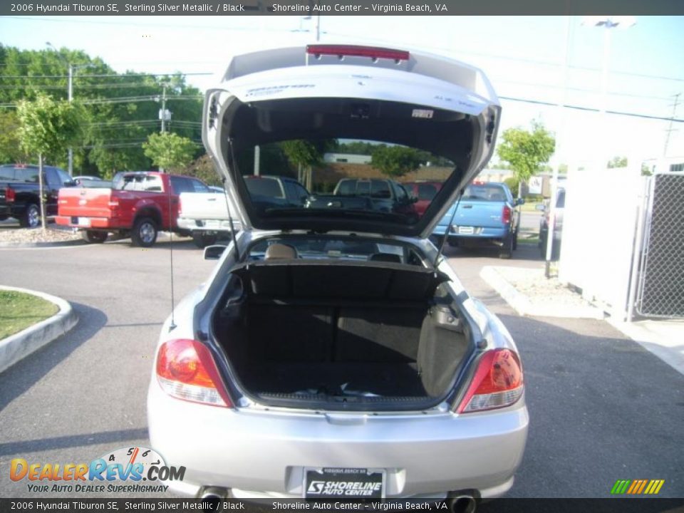 2006 Hyundai Tiburon SE Sterling Silver Metallic / Black Photo #11