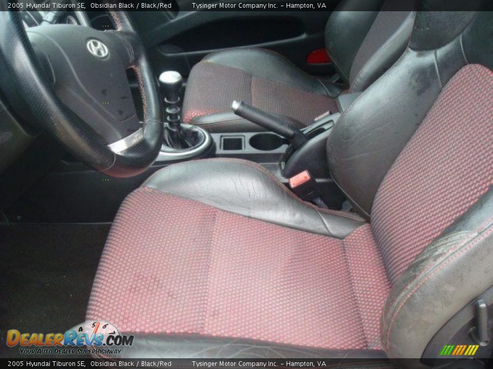 2005 Hyundai Tiburon SE Obsidian Black / Black/Red Photo #4