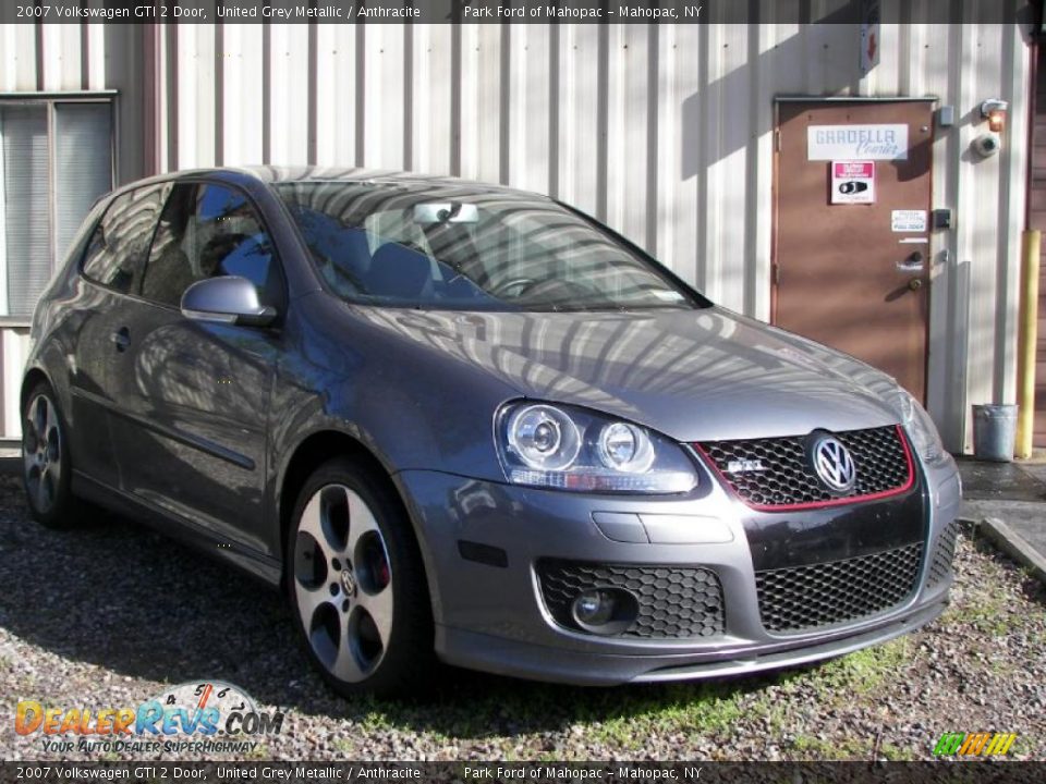 2007 Volkswagen GTI 2 Door United Grey Metallic / Anthracite Photo #2
