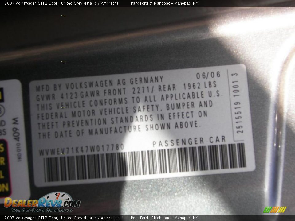 2007 Volkswagen GTI 2 Door United Grey Metallic / Anthracite Photo #5