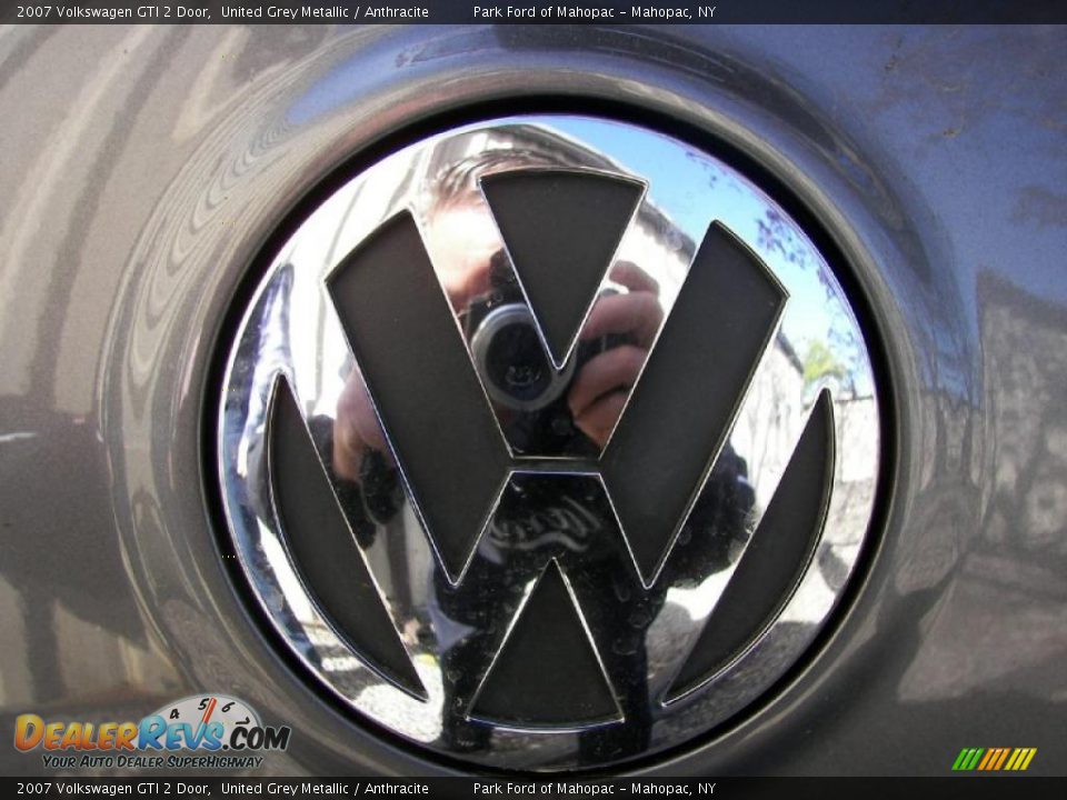 2007 Volkswagen GTI 2 Door United Grey Metallic / Anthracite Photo #12