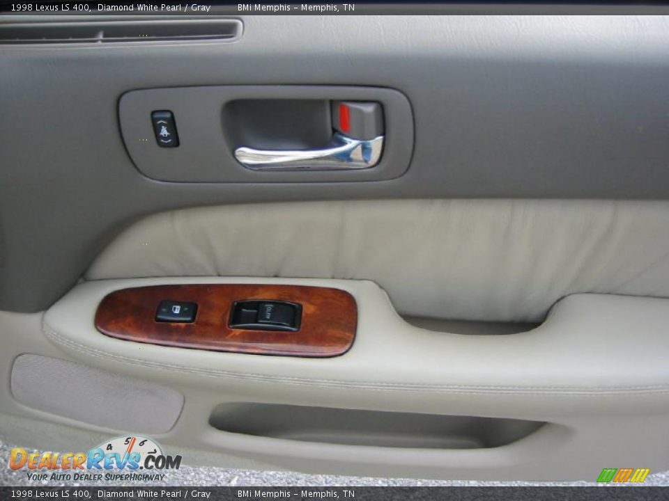 1998 Lexus LS 400 Diamond White Pearl / Gray Photo #16