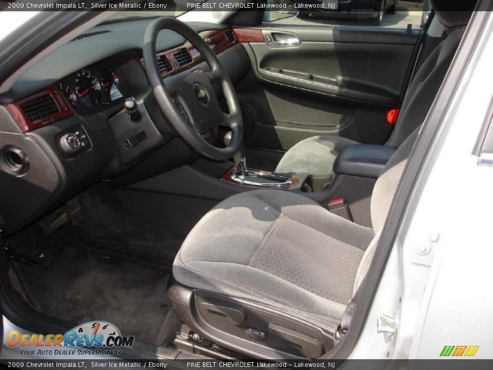 2009 Chevrolet Impala LT Silver Ice Metallic / Ebony Photo #9