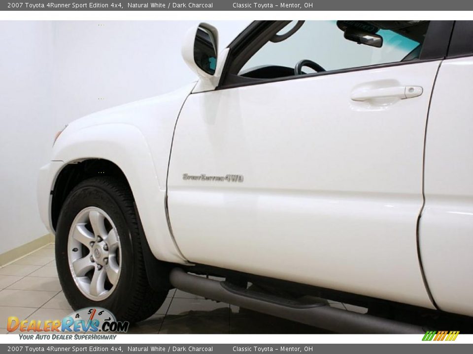 2007 Toyota 4Runner Sport Edition 4x4 Natural White / Dark Charcoal Photo #25