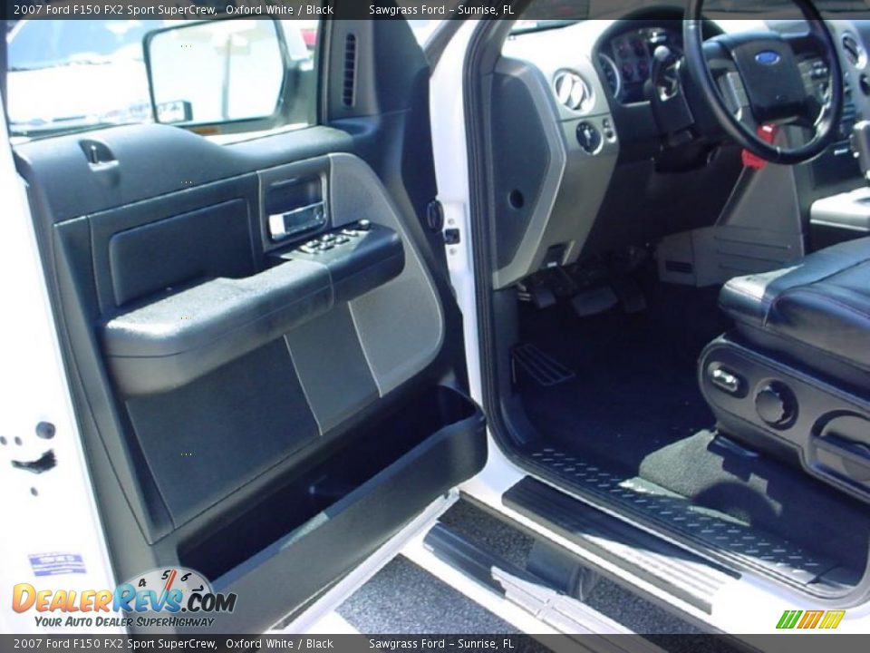 2007 Ford F150 FX2 Sport SuperCrew Oxford White / Black Photo #16