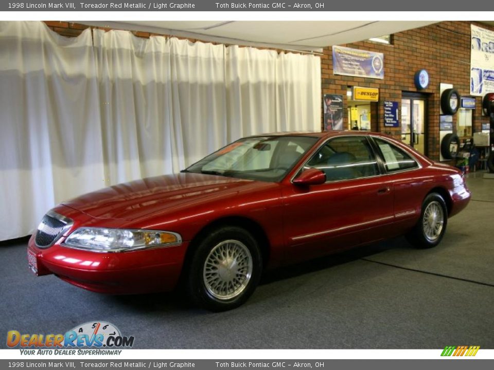 1998 Lincoln Mark VIII Toreador Red Metallic / Light Graphite Photo #6