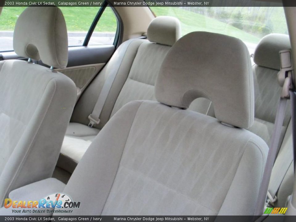 2003 Honda Civic LX Sedan Galapagos Green / Ivory Photo #20