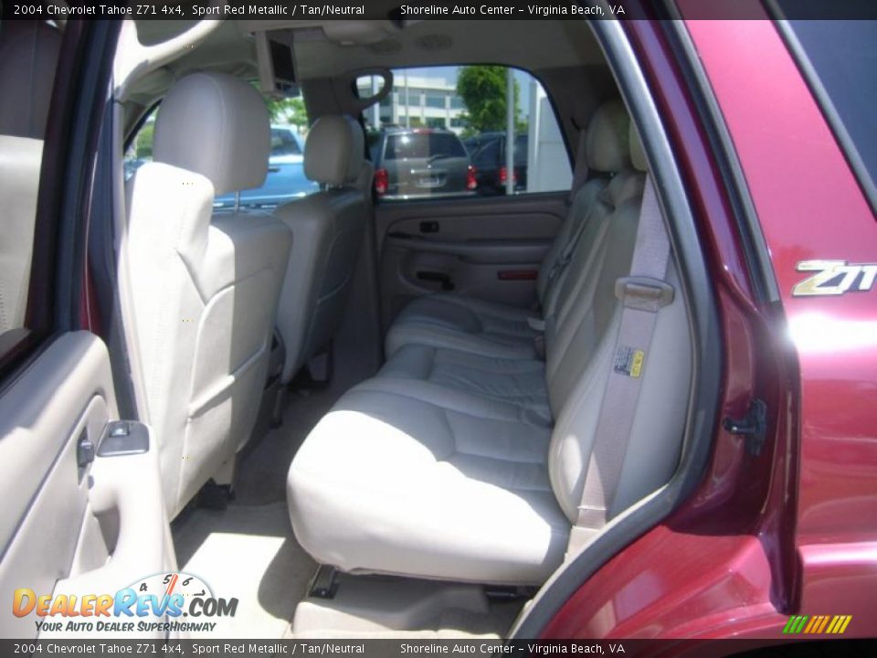 2004 Chevrolet Tahoe Z71 4x4 Sport Red Metallic / Tan/Neutral Photo #11