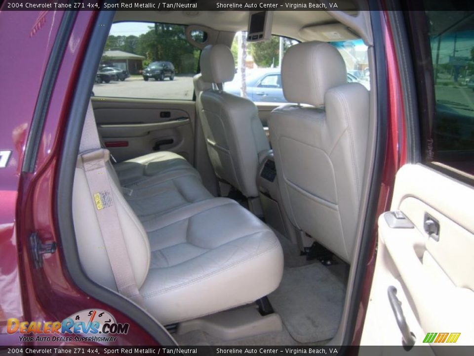 2004 Chevrolet Tahoe Z71 4x4 Sport Red Metallic / Tan/Neutral Photo #13