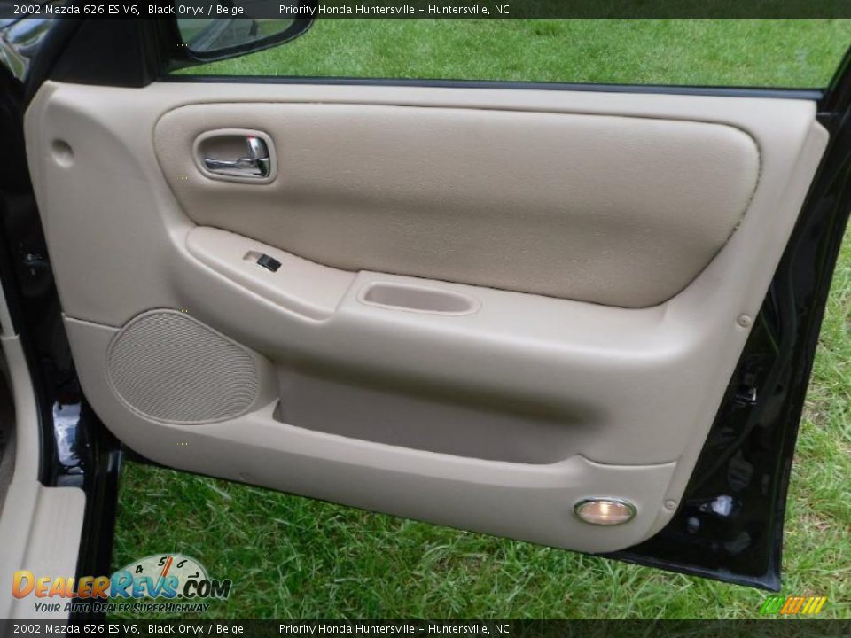 2002 Mazda 626 ES V6 Black Onyx / Beige Photo #20