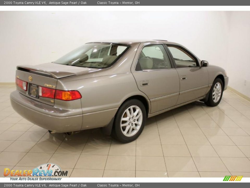 2000 Toyota Camry XLE V6 Antique Sage Pearl / Oak Photo #7