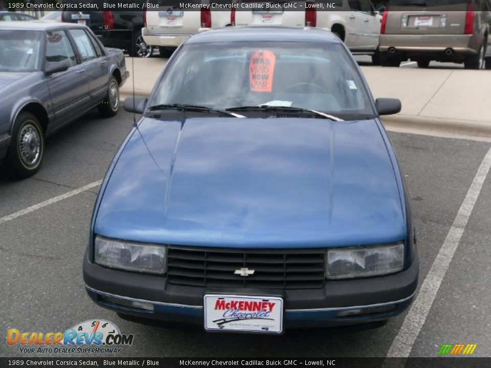 1989 Chevrolet Corsica Sedan Blue Metallic / Blue Photo #6