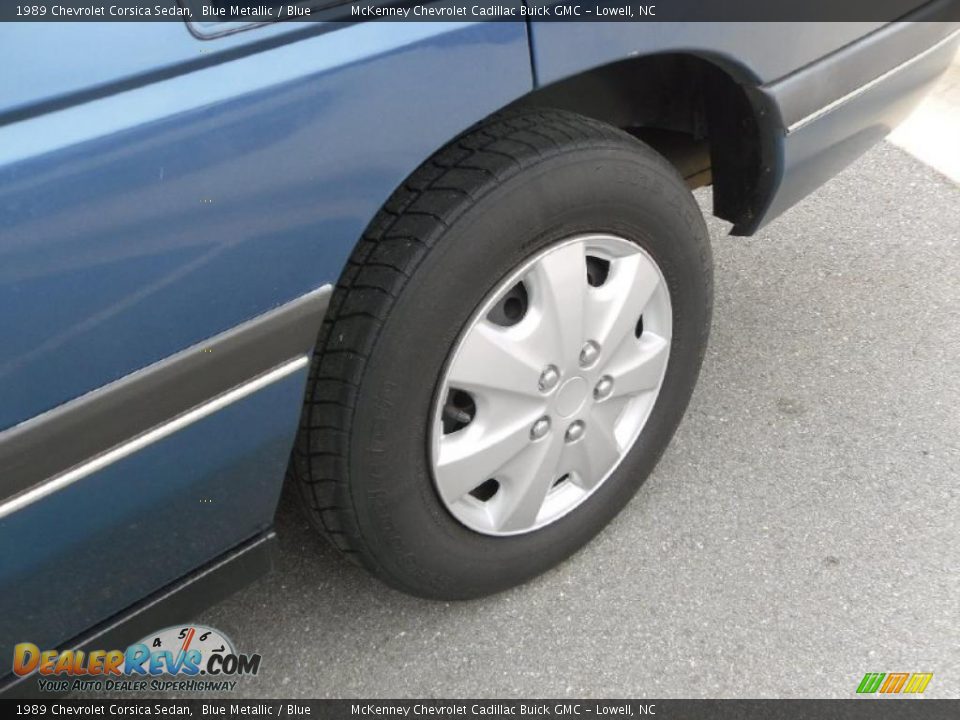 1989 Chevrolet Corsica Sedan Blue Metallic / Blue Photo #23