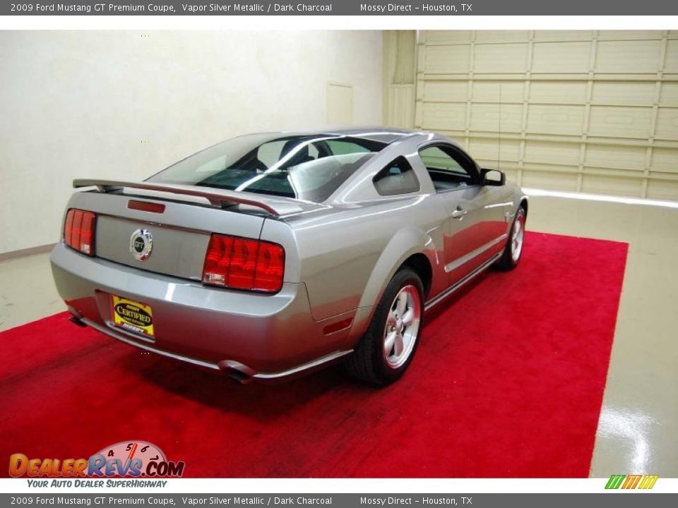2009 Ford Mustang GT Premium Coupe Vapor Silver Metallic / Dark Charcoal Photo #4