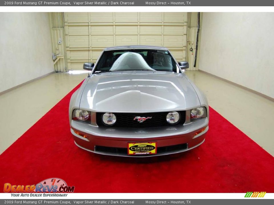 2009 Ford Mustang GT Premium Coupe Vapor Silver Metallic / Dark Charcoal Photo #27