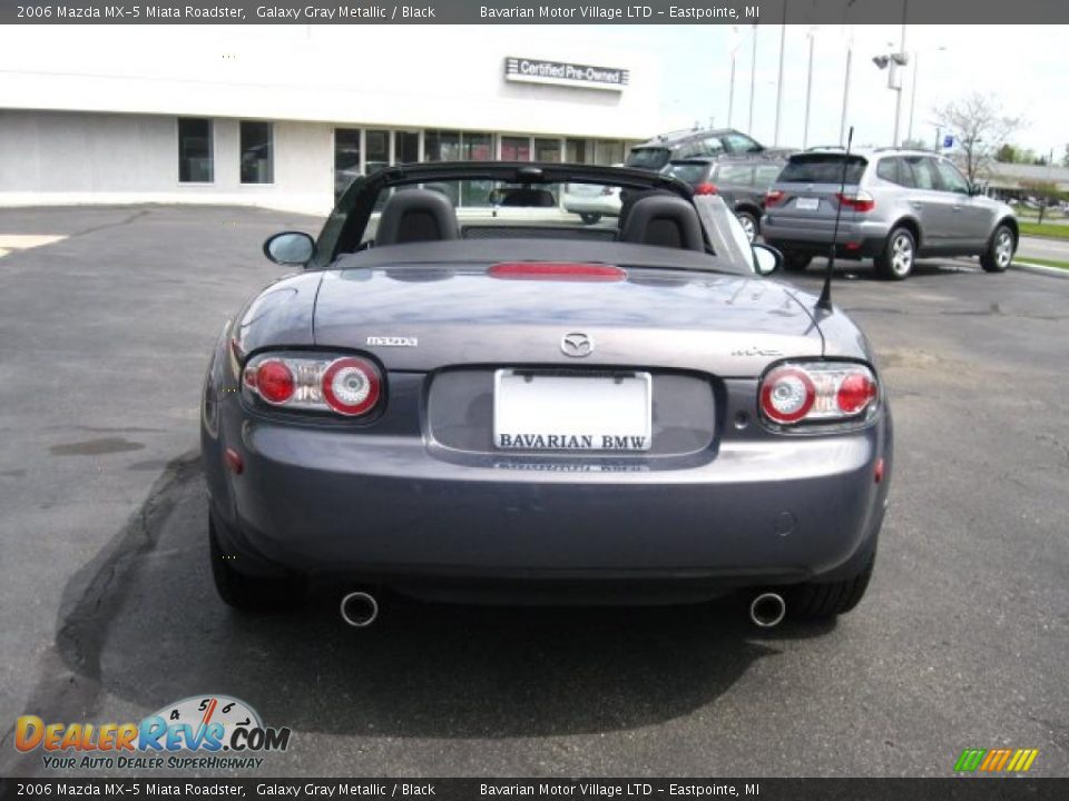 2006 Mazda MX-5 Miata Roadster Galaxy Gray Metallic / Black Photo #4