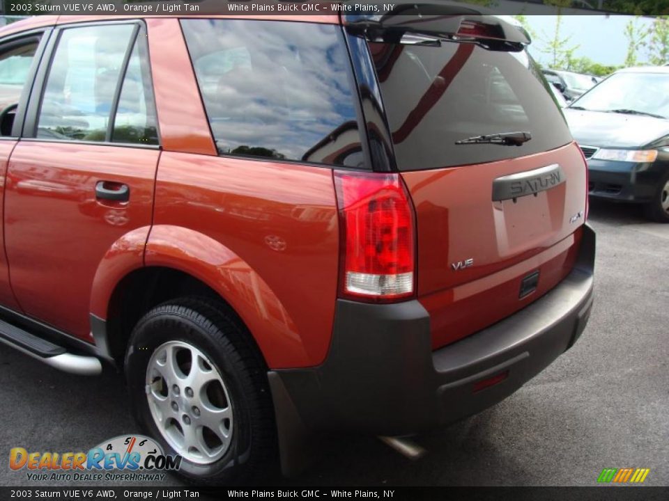 2003 Saturn VUE V6 AWD Orange / Light Tan Photo #7