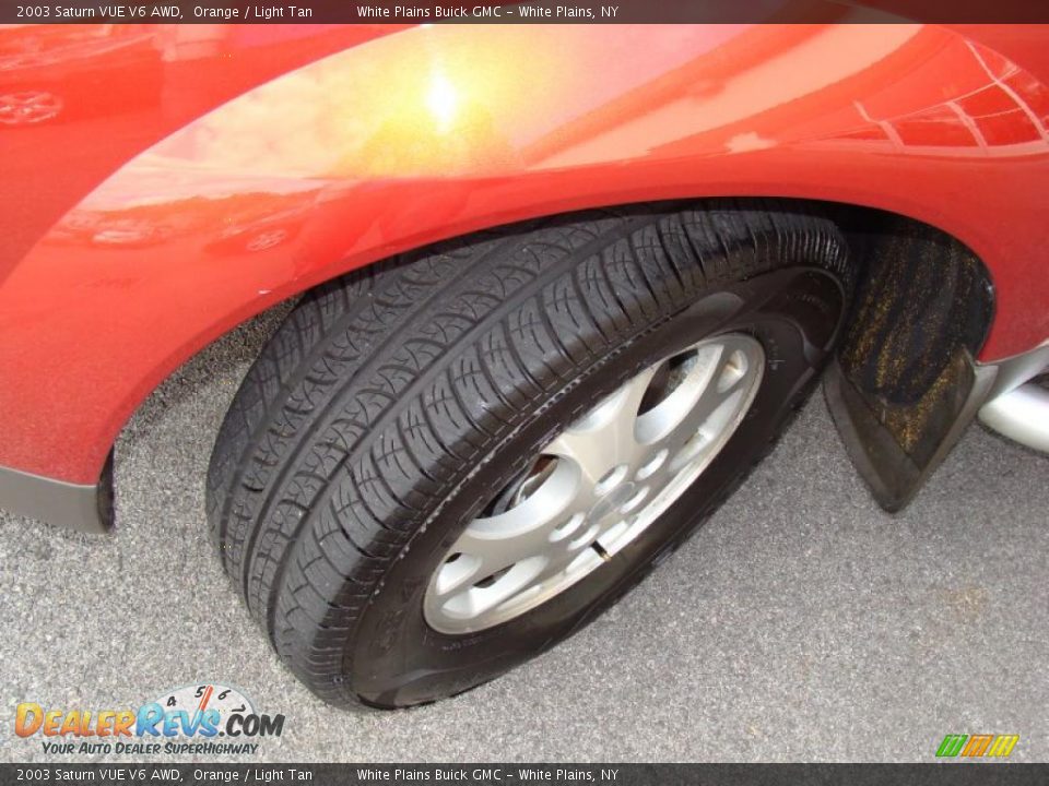 2003 Saturn VUE V6 AWD Orange / Light Tan Photo #10