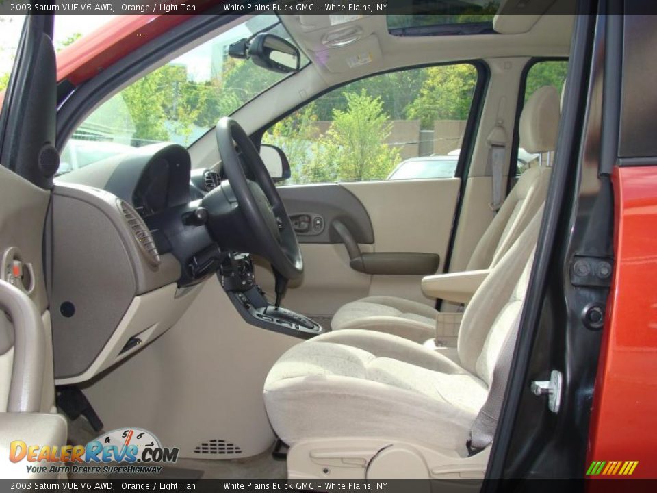 2003 Saturn VUE V6 AWD Orange / Light Tan Photo #11