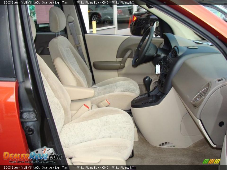 2003 Saturn VUE V6 AWD Orange / Light Tan Photo #14